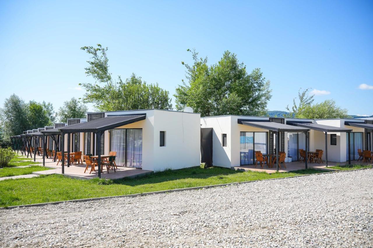 Bungalowuri "Doi Cocosi " Vila Horezu Exterior foto