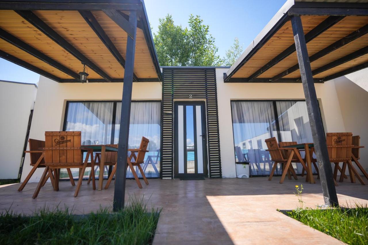 Bungalowuri "Doi Cocosi " Vila Horezu Exterior foto